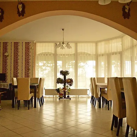Horgasz-vadasz Vendeghaz Guest house *